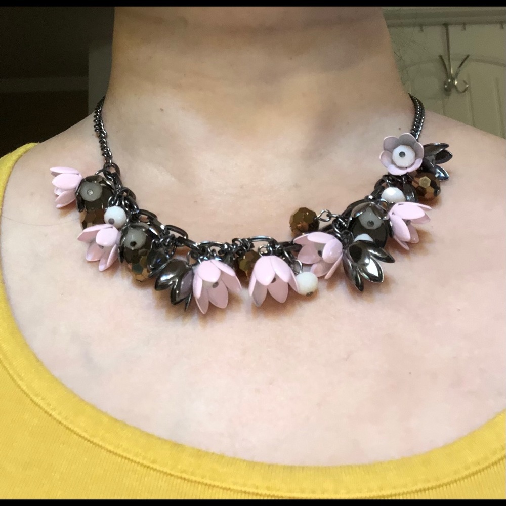 ⭐️ Bocar flower pendent tassels collar necklace